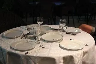 Hotell J & B Sarandë
